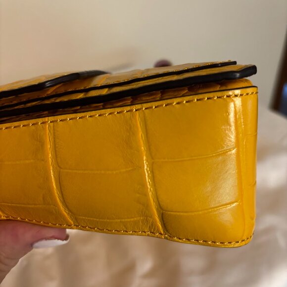 Rare Michael Kors Yellow Leather Handbag with matching wallet and a dust bag - Picture 3 of 16